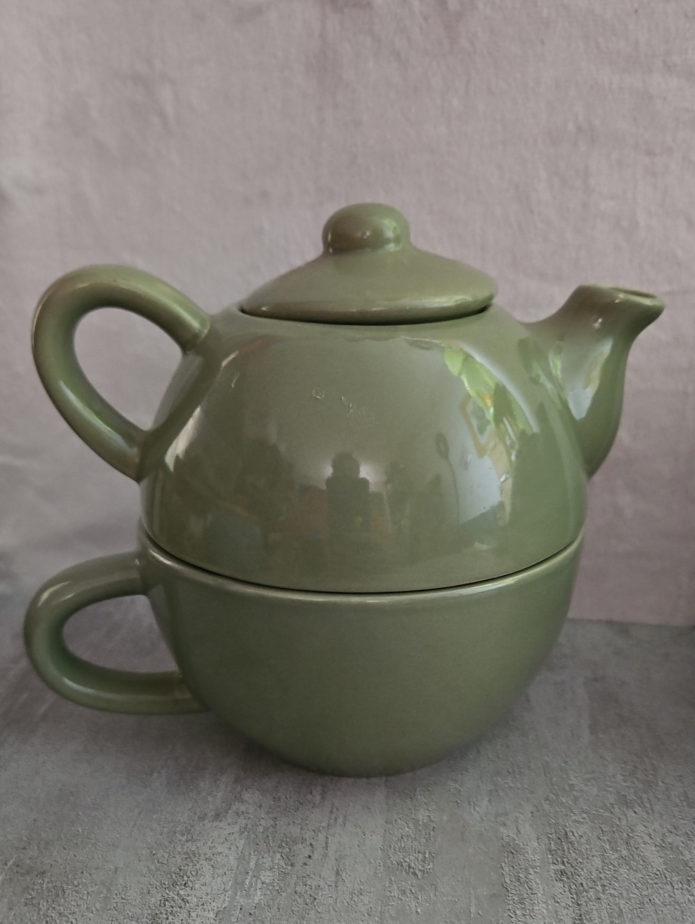 Pier 1 Stoneware Tea for One Set includes a teapot, lid, and mug